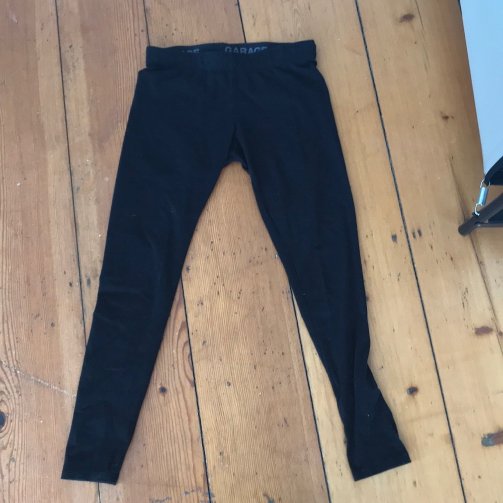 Black leggings